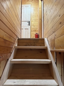 Chata u p�ehrady Vranov - hrad Corn�tejn a B�tov