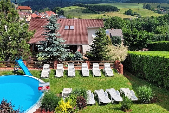 Chalupa Český ráj - wellness a bazén - Novopacko