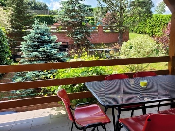 Wellness chalupa �esk� r�j - baz�n a hrad Pecka