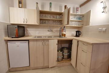 Wellness chalupa �esk� r�j - baz�n a hrad Pecka