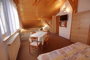 Chalupa �esk� r�j - wellness a baz�n - Novopacko