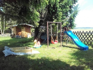 Chalupa u Kru�nohorsk� magistr�ly - Ple�ivec