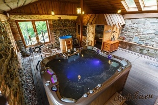 Pronájem chata Vlčí doupě - Pstruží - wellness