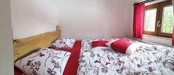 Chata Kru�n� hory - Doma��n - p�ehrada P��se�nice