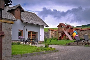 Recenze: Hjenka enkovice - chalupa Orlick hory