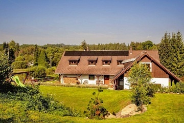 Chalupa umava - u eky Blanice - Volary