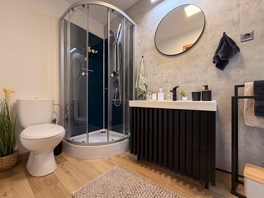 Vangotka - Glamping �erven� Dv�r - �. Krumlov