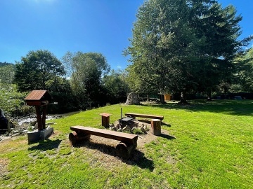 Glamping Blansk� les - Maringotka �esk� Krumlov