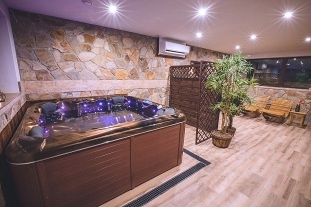 Wellness chalupa a koupac jezrko - Beskydy