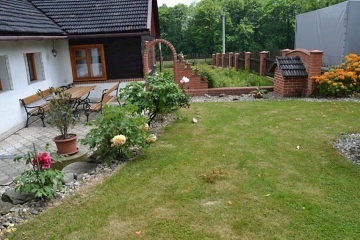 Selsk chalupa - bazn a koupac sud - Trlicko