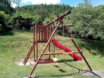 Vala�sk� chata s v��ivkou - Pustevny - Beskydy