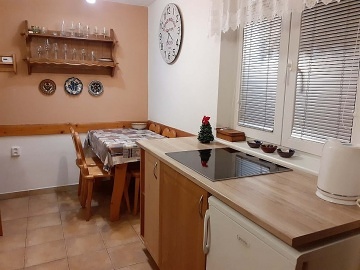 Vala�sk� chata s v��ivkou - Pustevny - Beskydy