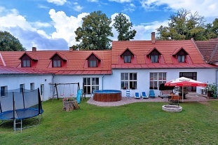 Nov objekt: Chalupa s baznem - CHKO Tebosko - Mnek 2C-209