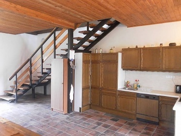 Chalupa s baznem - CHKO Tebosko - Mnek