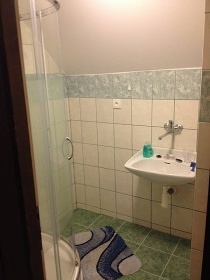 Chalupa s baznem - CHKO Tebosko - Mnek