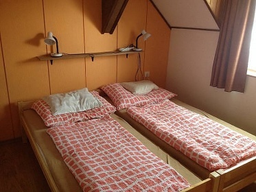 Chalupa s baznem - CHKO Tebosko - Mnek