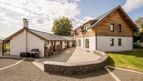 Wellness chalupa esk rj - zmek Sychrov