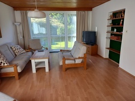 Rekrean dm se zahradou - Pec pod Snkou