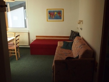 Rekrean dm se zahradou - Pec pod Snkou