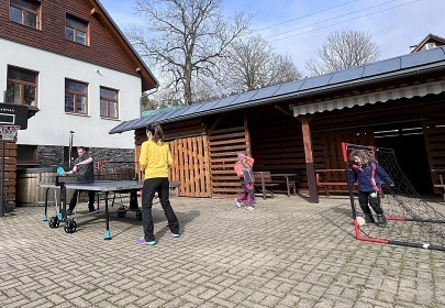 Rodinn chalupa a koupac sud - ky a Detn