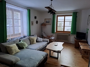 Chalupa s baz�nem - Lipensk� jezero - ji�n� �echy