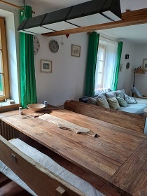 Chalupa s baz�nem - Lipensk� jezero - ji�n� �echy