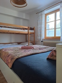 Chalupa s baz�nem - Lipensk� jezero - ji�n� �echy