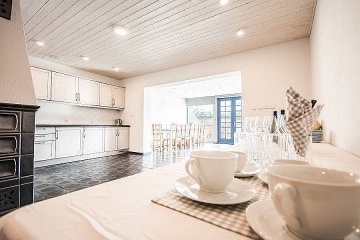 Chalupa a vinn� sklep Slov�cko - Kyjovsk� stezka