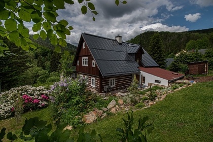 Krkono�sk� roubenka s wellness - Studenov