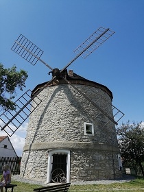 Wellness chalupa Moravsk� kras - Kr�sensko