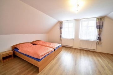 Rekreační dům Turovec s bazénem - Tábor