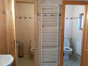 Roubenka s v��ivkou - podh��� Javorn�k� a Beskyd