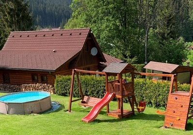 Chalupa s vivkou u Razuly - Velk Karlovice