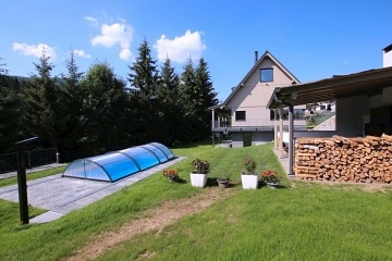 Chalupa s baz�nem a saunou - Kr�lick� Sn�n�k