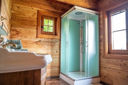 Roubenka �esk� Kanada - Tel� - Jind�ich�v Hradec