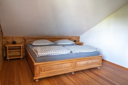 Roubenka �esk� Kanada - Tel� - Jind�ich�v Hradec