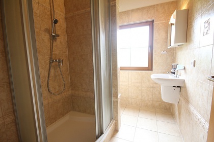 Chalupa vivka a bazn u Razuly - Beskydy