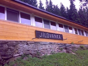 Horsk� chata vrch Zaklet� - CHKO Orlick� hory