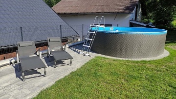 Chalupa s baznem - Krlky - Doln Morava