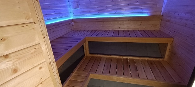 Chalupa s baznem - Krlky - Doln Morava