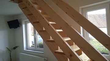 Chalupa s v��ivkou - T�ebo�sko - Jind�ich�v Hradec