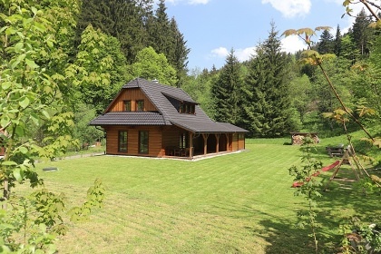 Roubenka Vala�sko - cyklostezka Be�va - Ky�erka