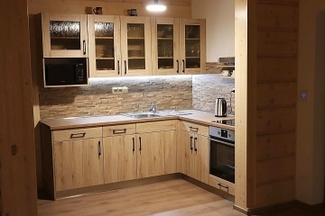 Roubenka Vala�sko - cyklostezka Be�va - Ky�erka