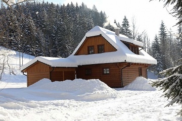 Roubenka Vala�sko - cyklostezka Be�va - Ky�erka