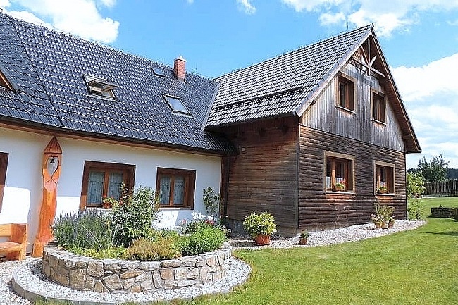 Chalupa vnitřní bazén - přehrada Trnávka - Vysočina