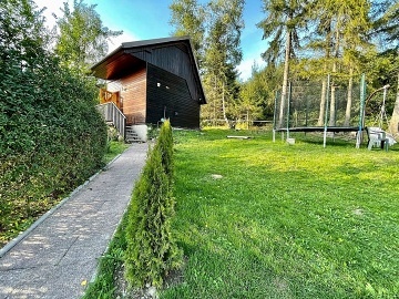 Chata s baznem - Hostnsk vrchy - ZOO Len