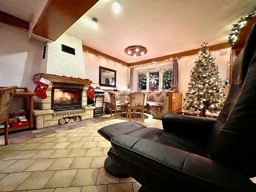 Chata s baznem - Hostnsk vrchy - ZOO Len