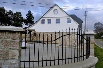 Chalupa s baz�nem - Rychlebsk� stezky - Jesen�ky