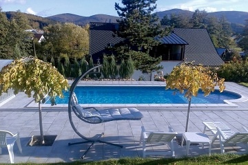 Chalupa s baz�nem - Rychlebsk� stezky - Jesen�ky