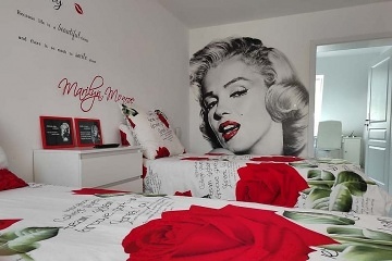 Chalupa s baz�nem - Rychlebsk� stezky - Jesen�ky